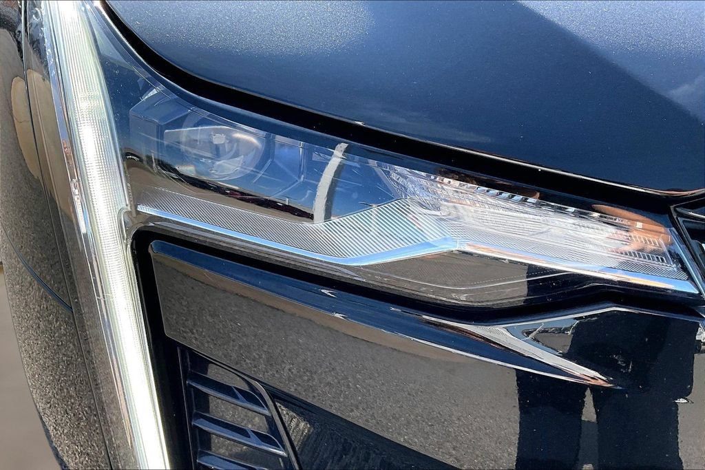 Used 2023 Cadillac CT4 Luxury w/ Sun And Sound Package RWD image 30