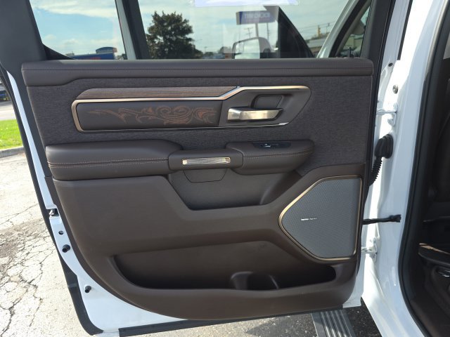 Used 2026 RAM 1500 Limited AWD/4WD image 30
