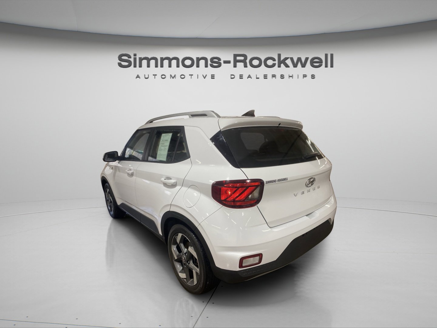 Used 2022 Hyundai Venue SEL image 7