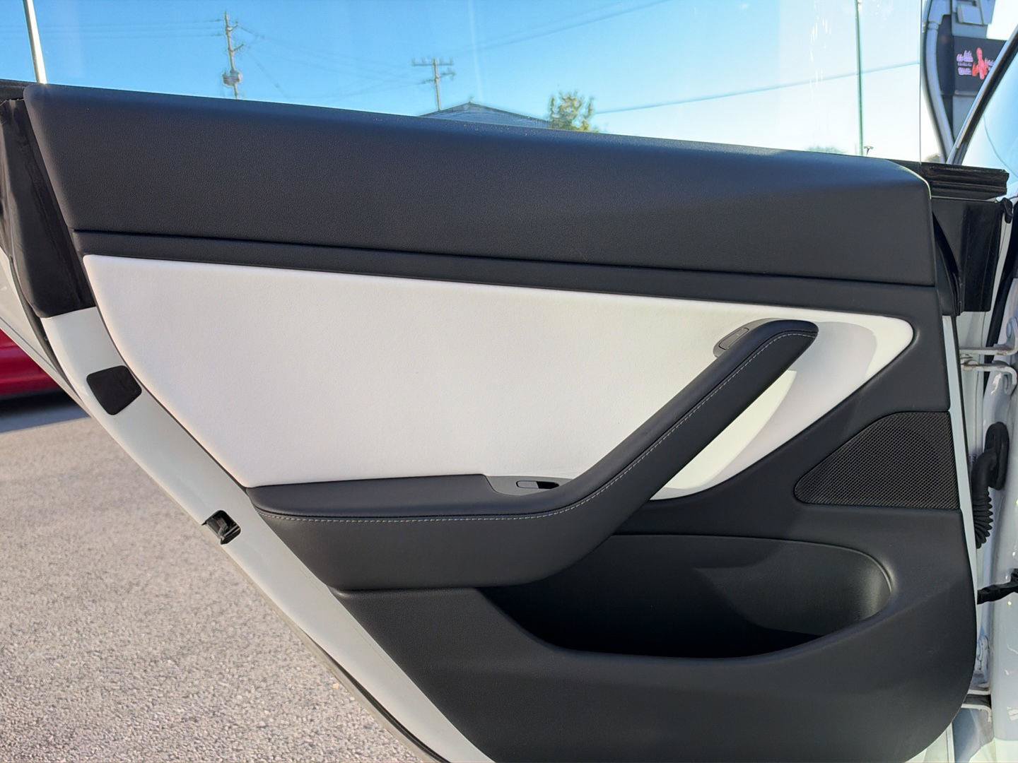 Used 2018 Tesla Model 3 Performance AWD/4WD image 16