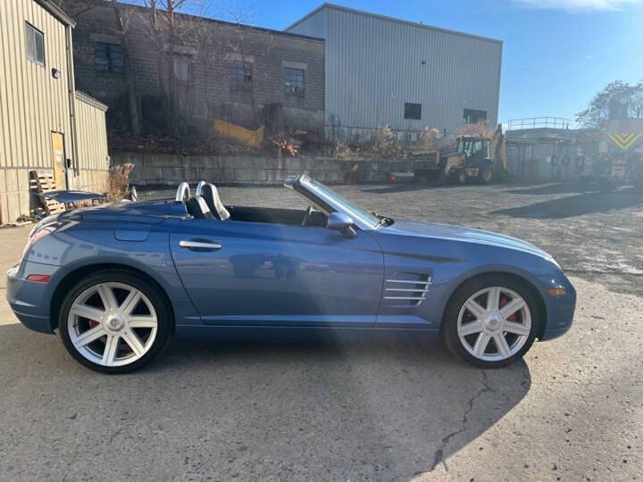 Used 2005 Chrysler Crossfire Limited RWD image 5