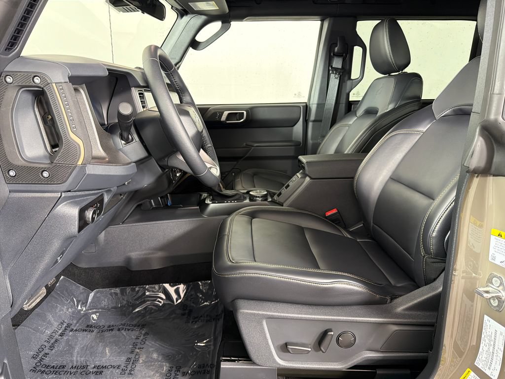 Used 2026 Ford Bronco Badlands AWD/4WD image 18