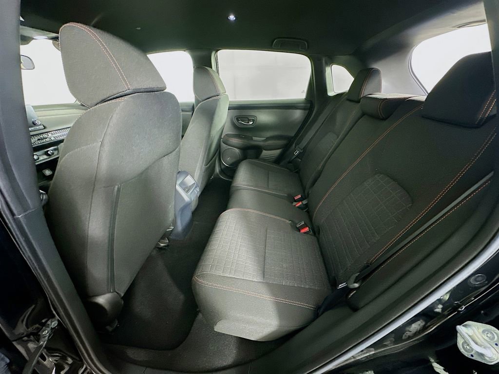 Used 2023 Honda HR-V Sport image 30