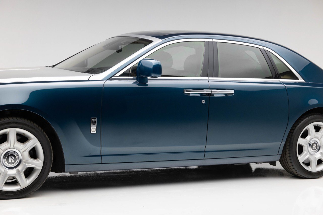 Used 2010 Rolls-Royce Ghost RWD image 29
