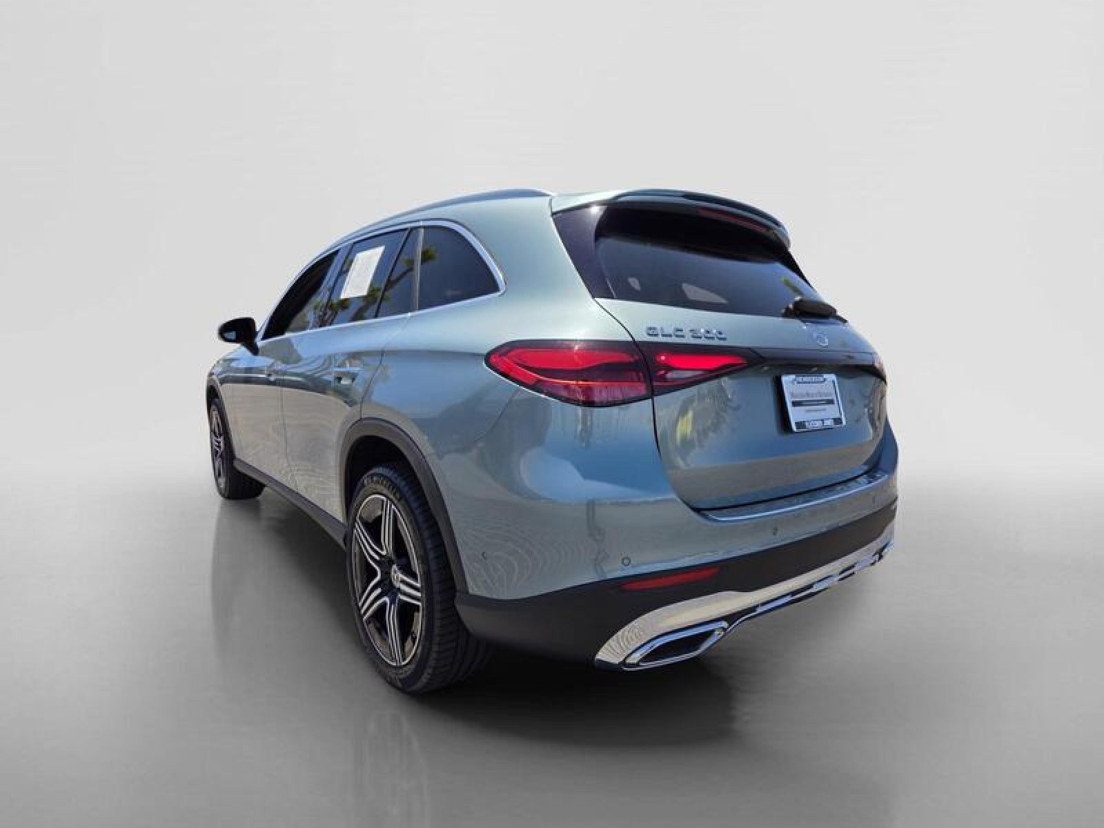 Certified 2026 Mercedes-Benz GLC 300 image 3