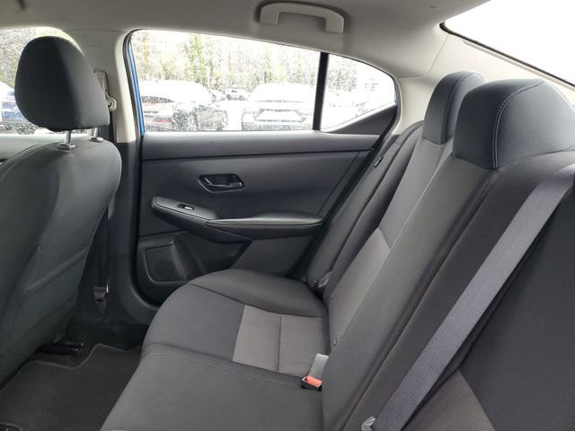 Used 2025 Nissan Sentra SV image 10