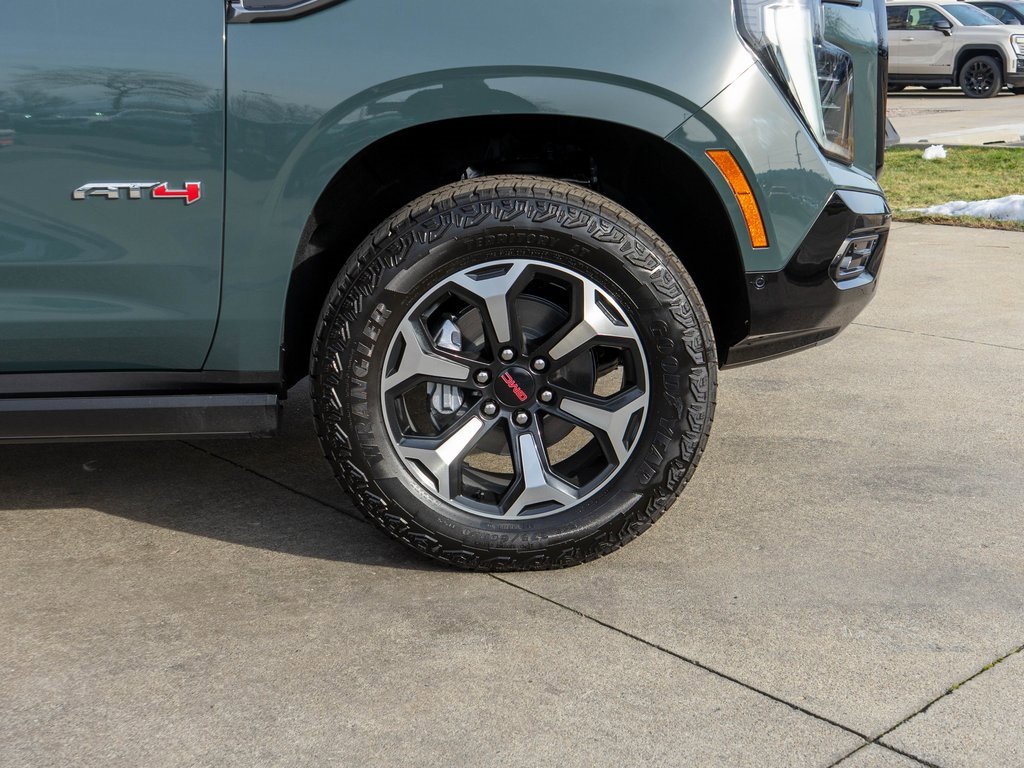 New 2026 GMC Yukon XL AT4 w/ AT4 Premium Package image 36