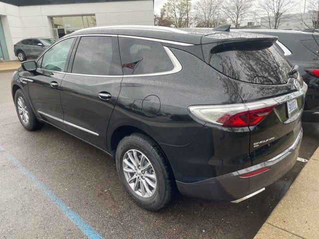 Used 2023 Buick Enclave Essence w/ LPO, Floor Liner Package AWD/4WD image 3