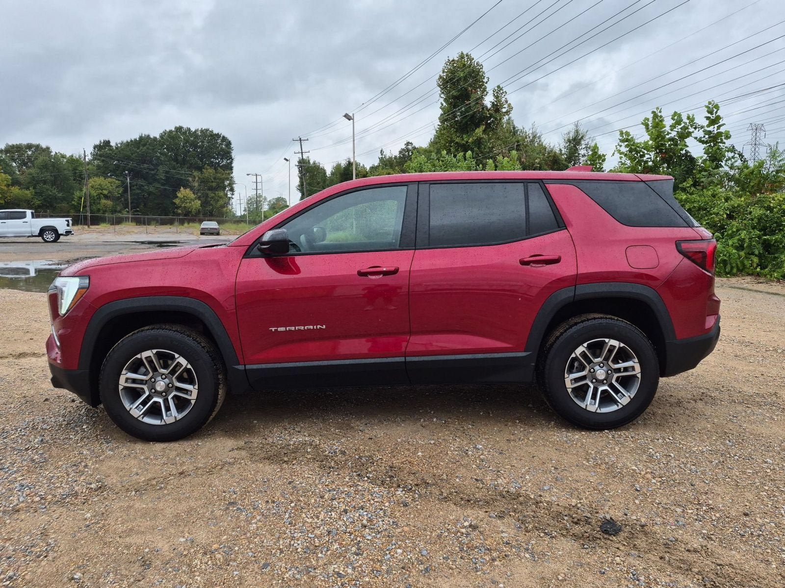 New 2026 GMC Terrain Elevation FWD image 2