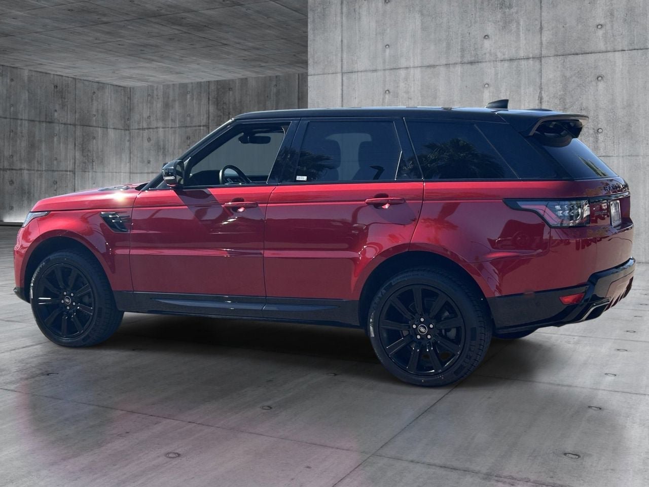 Used 2022 Land Rover Range Rover Sport HSE Silver Edition AWD/4WD image 3