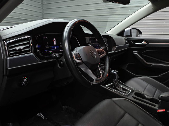 Used 2022 Volkswagen Jetta SE FWD image 11