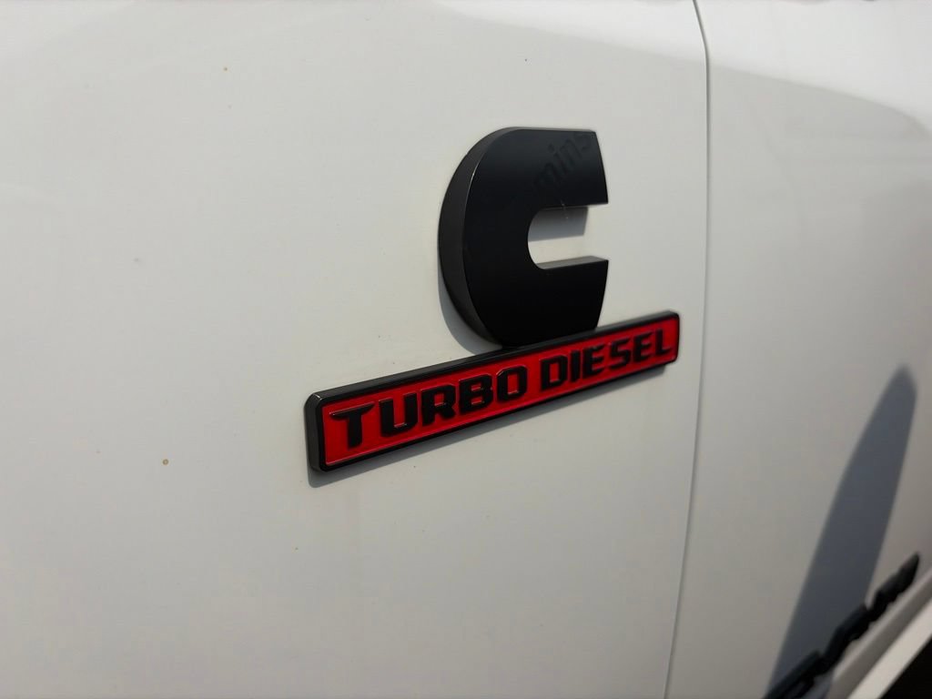 Used 2021 RAM 2500 Big Horn w/ Night Edition AWD/4WD image 6