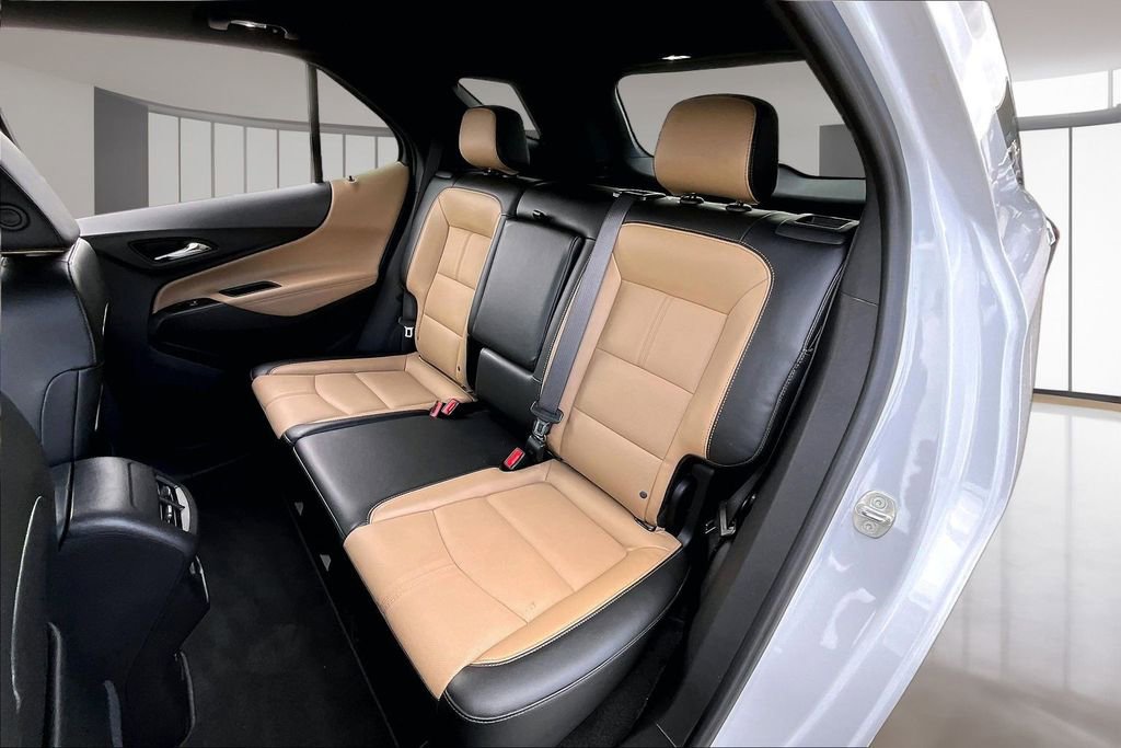 Used 2024 Chevrolet Equinox Premier image 25