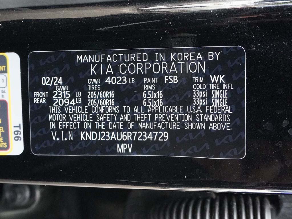 Used 2024 Kia Soul LX w/ Option Group 015 FWD image 50
