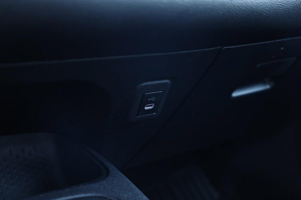 Used 2024 Toyota Corolla LE image 14