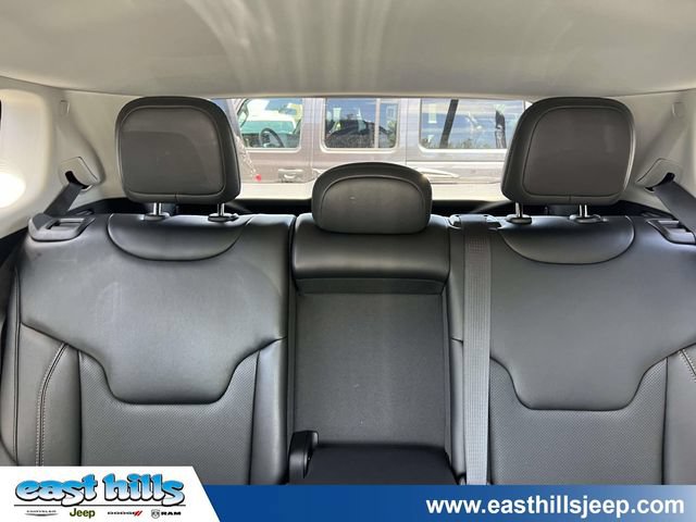 Certified 2022 Jeep Compass Limited AWD/4WD image 33