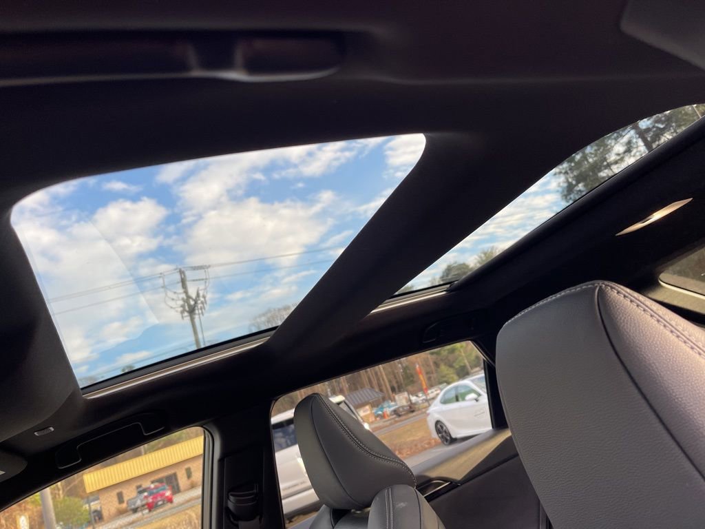 Used 2024 Toyota bZ4X Limited image 20