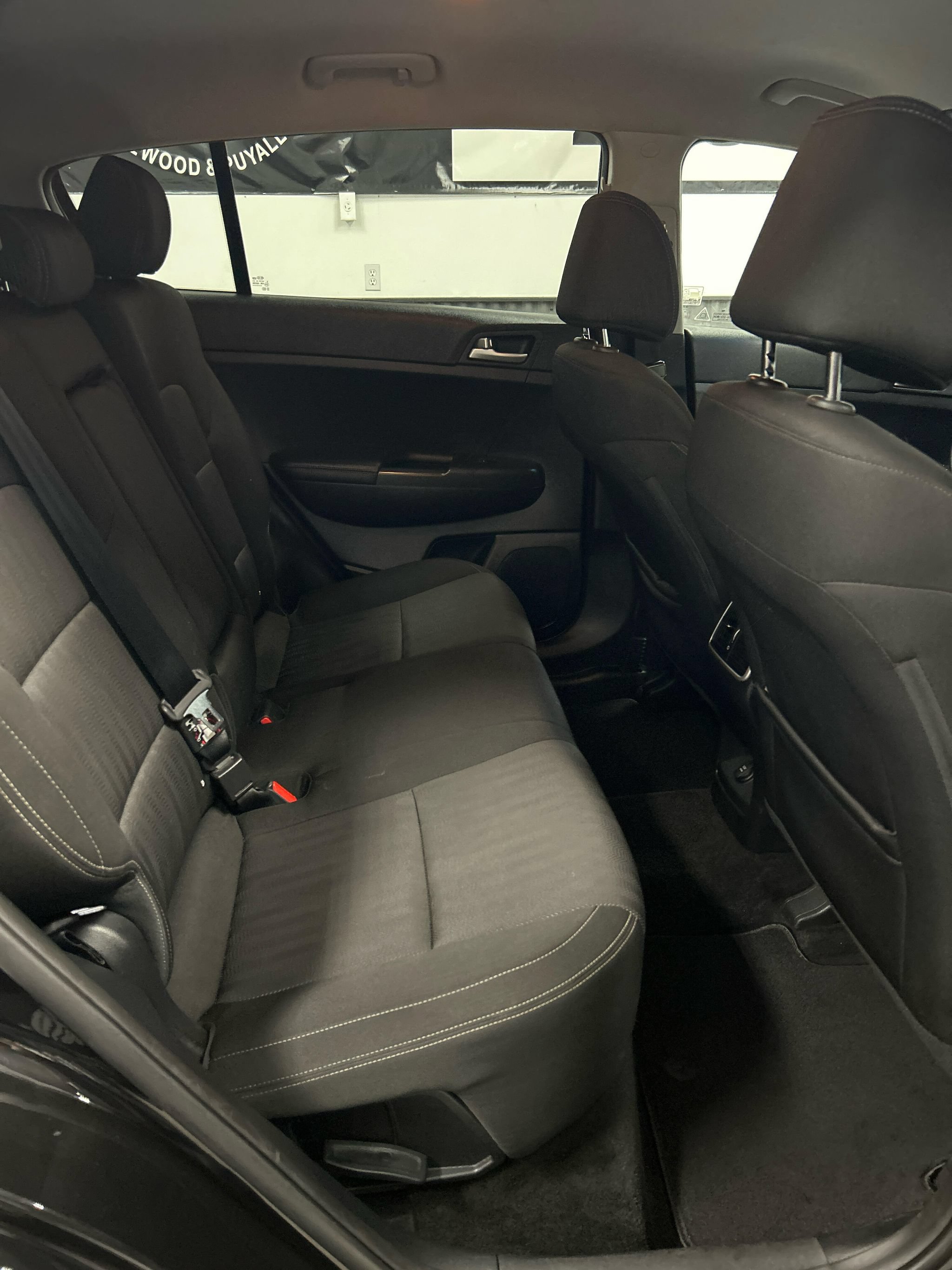 Used 2017 Kia Sportage LX AWD/4WD image 13