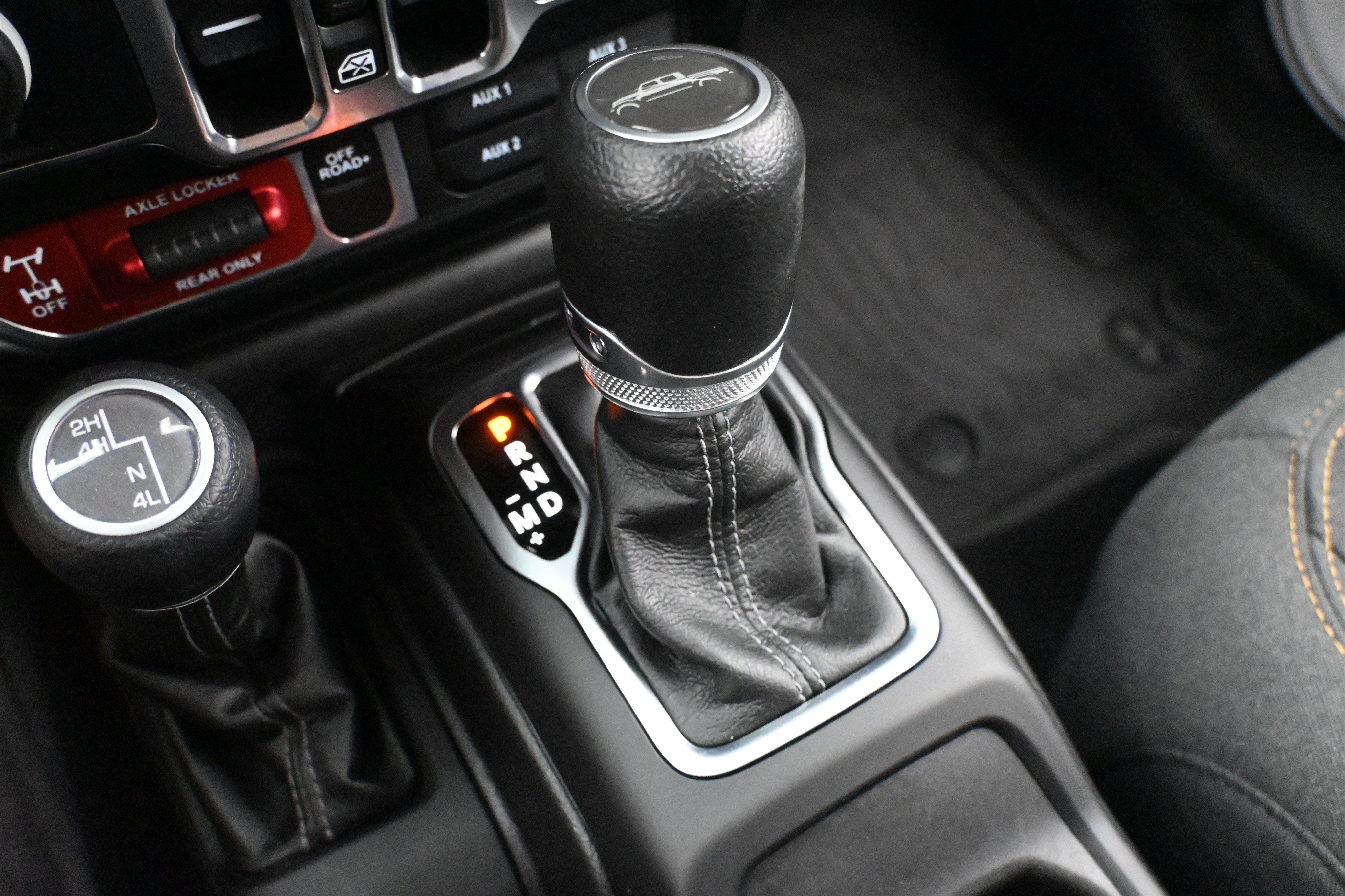 Used 2024 Jeep Gladiator Sport AWD/4WD image 29