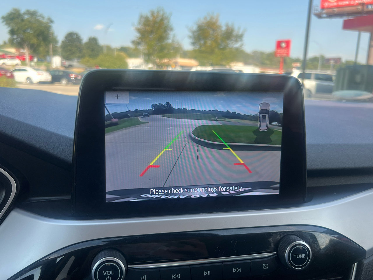 Used 2020 Ford Escape SEL image 13