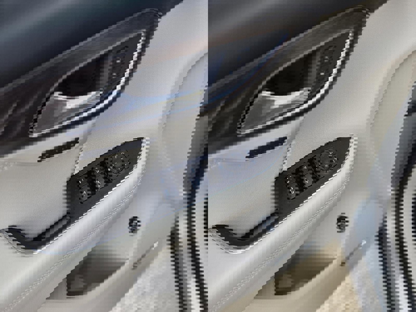 Certified 2023 Buick Envision Avenir image 27