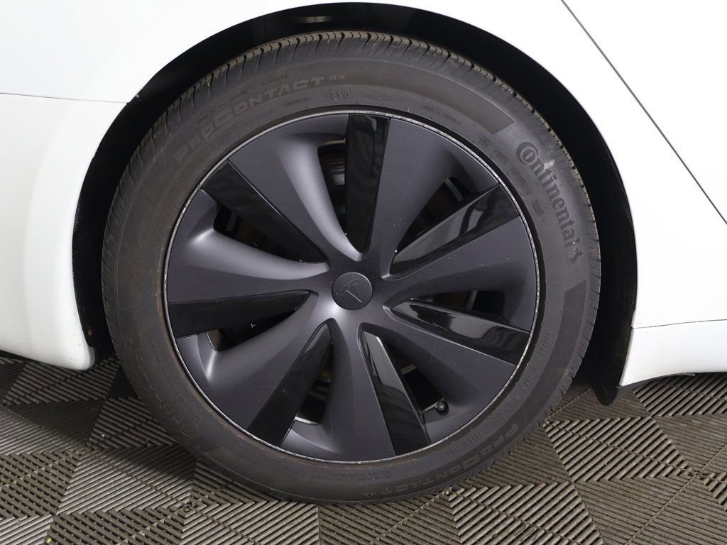 Used 2021 Tesla Model S Plaid image 24