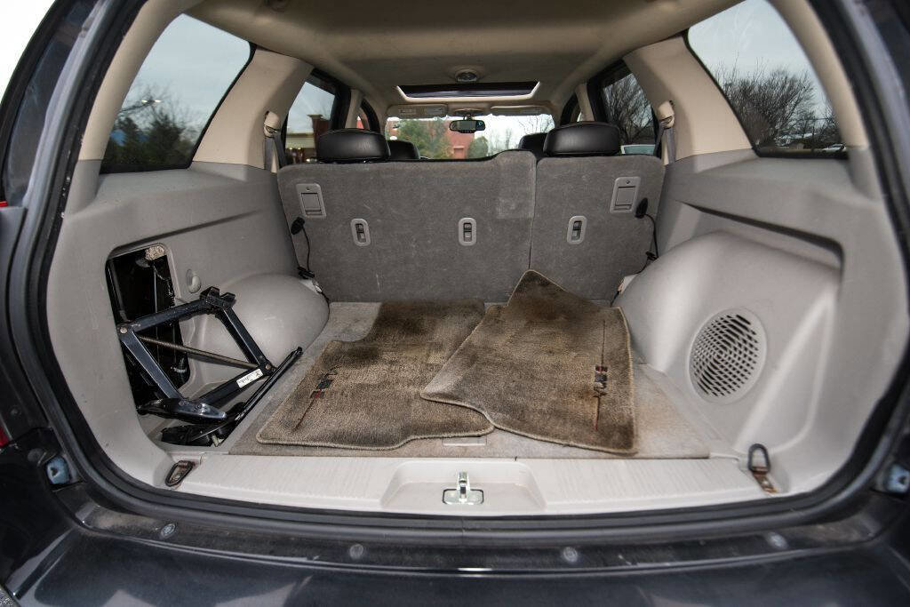 Used 2006 Saturn Vue 2WD V6 w/ Red Line Performance Pkg image 15