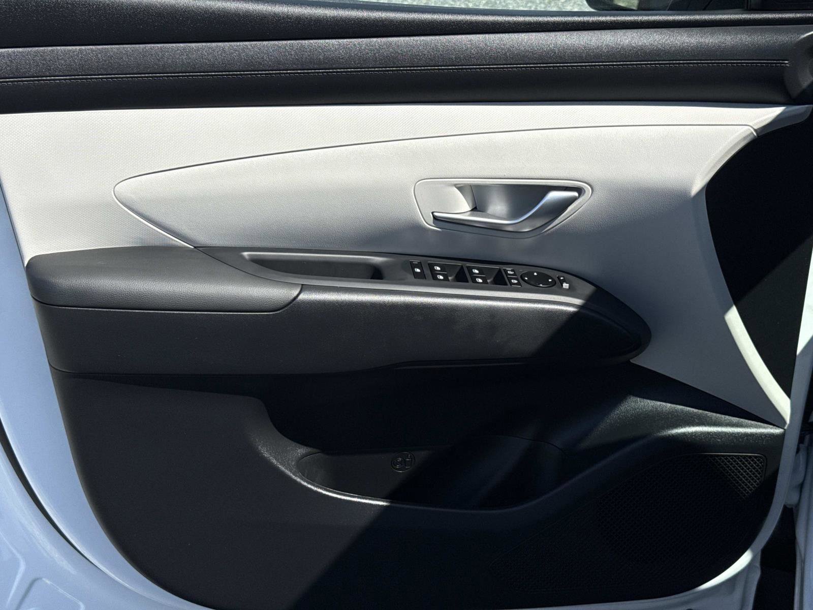 New 2026 Hyundai Tucson SE FWD image 8