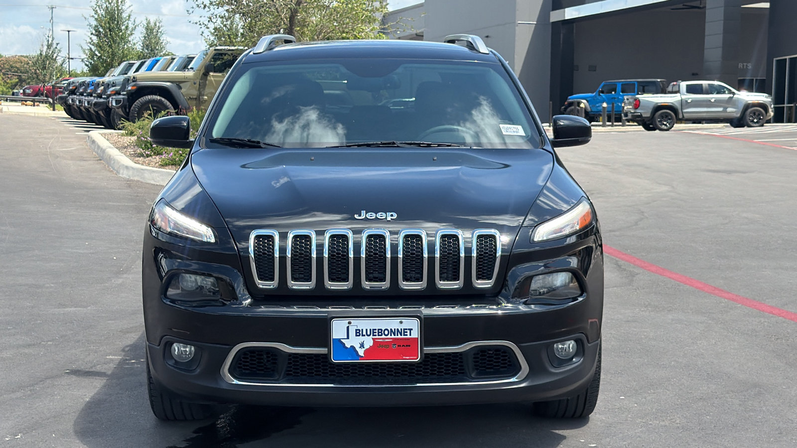 Used 2014 Jeep Cherokee Limited FWD image 2