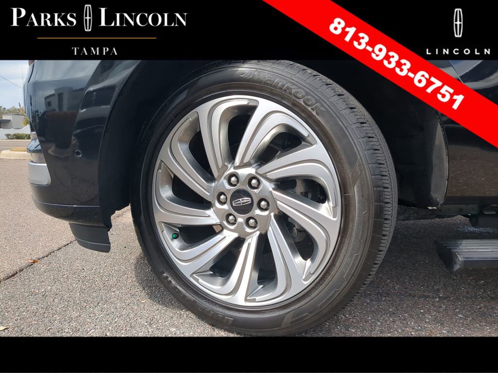 Certified 2024 Lincoln Navigator Premiere image 35