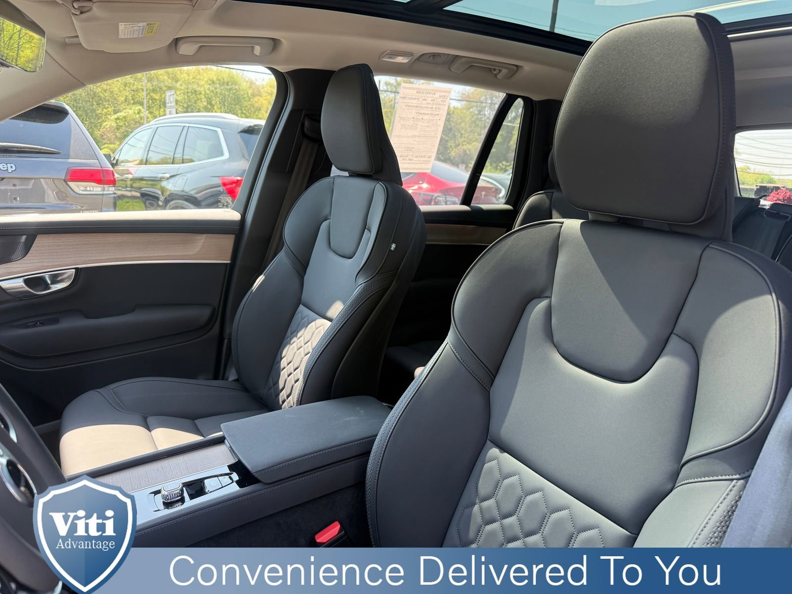 Used 2026 Volvo XC90 B6 Plus w/ Protection Package Premier AWD/4WD image 18