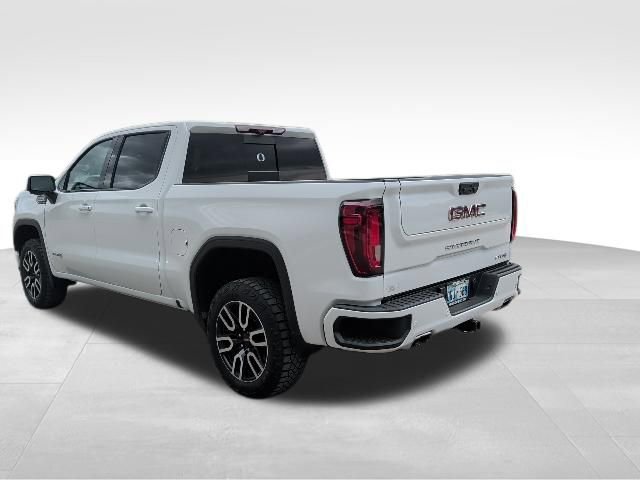 Used 2023 GMC Sierra 1500 AT4 w/ Technology Package AWD/4WD image 5