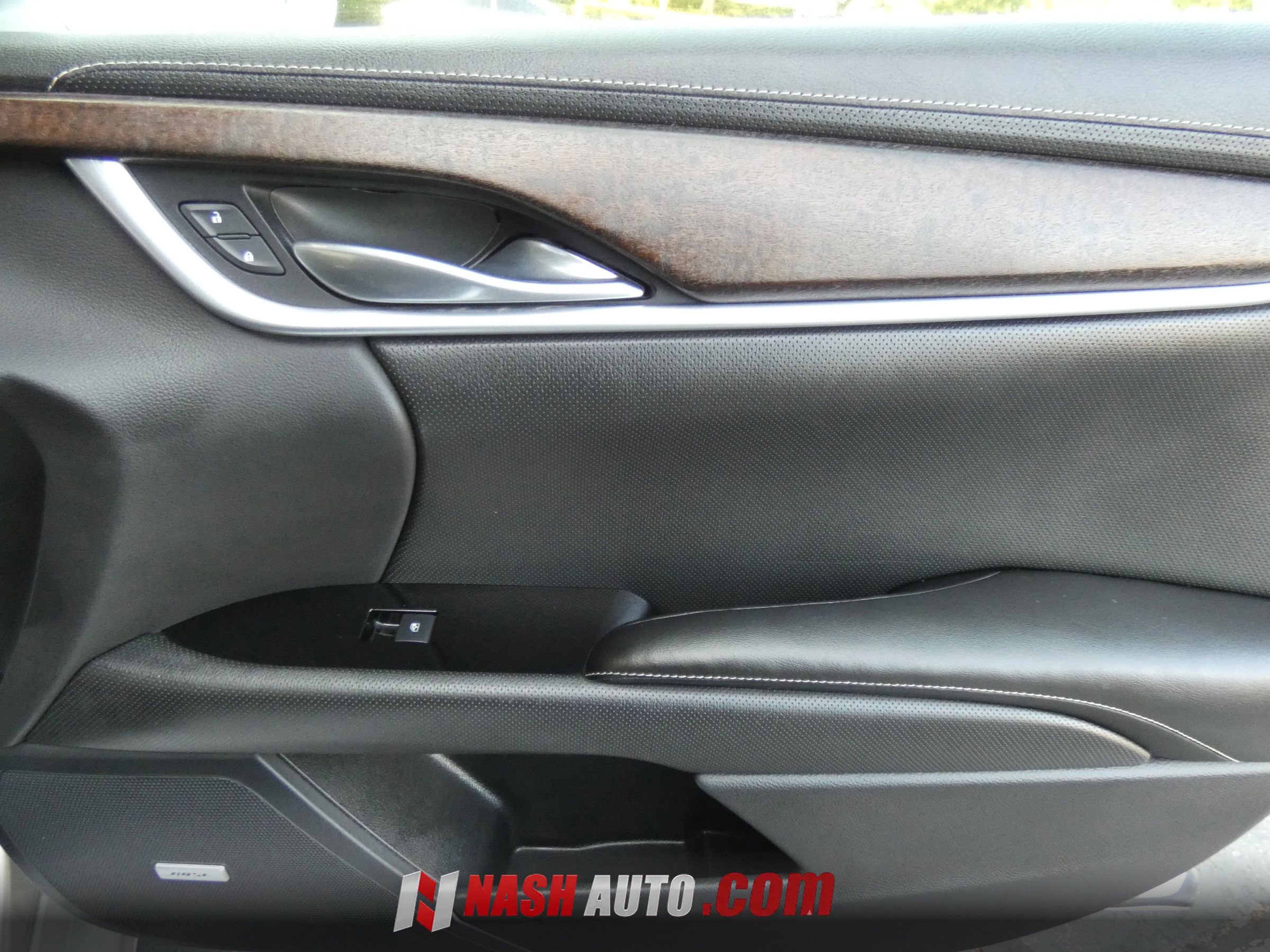 Used 2019 Cadillac XTS Luxury FWD image 35