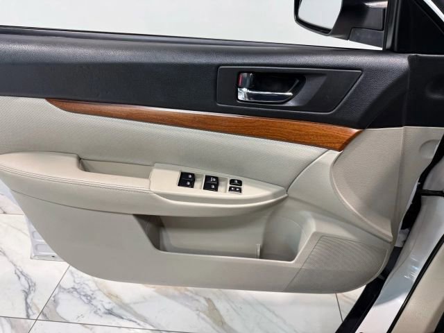 Used 2013 Subaru Outback 2.5i Limited w/ Moonroof Pkg image 61