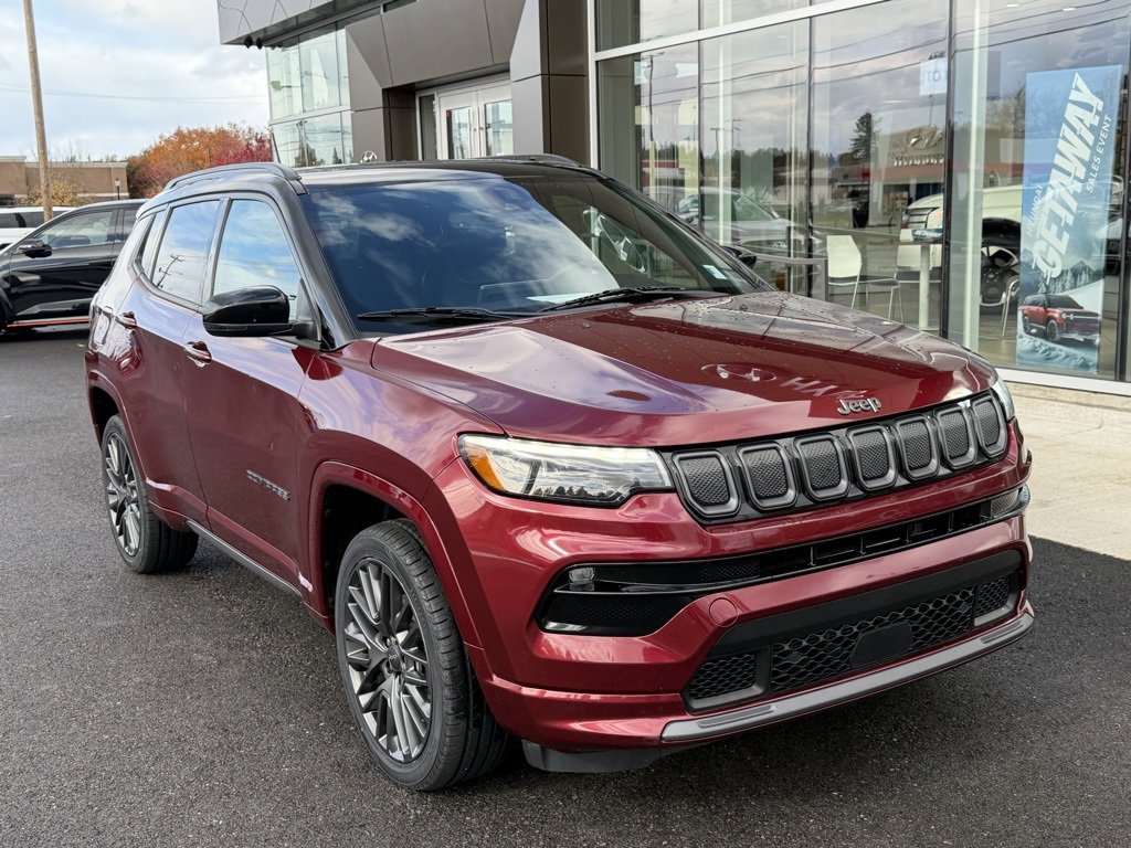 Used 2022 Jeep Compass High Altitude image 2