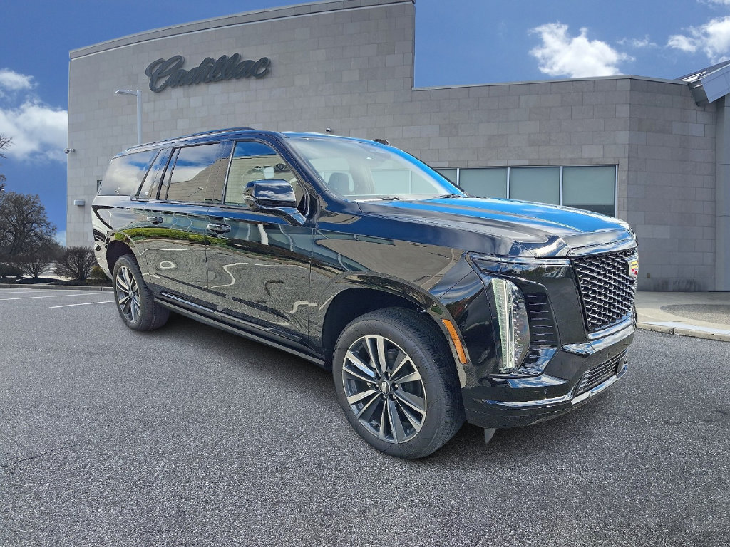 New 2027 Cadillac Escalade ESV Sport w/ LPO, Floor Liner Package AWD/4WD image 2
