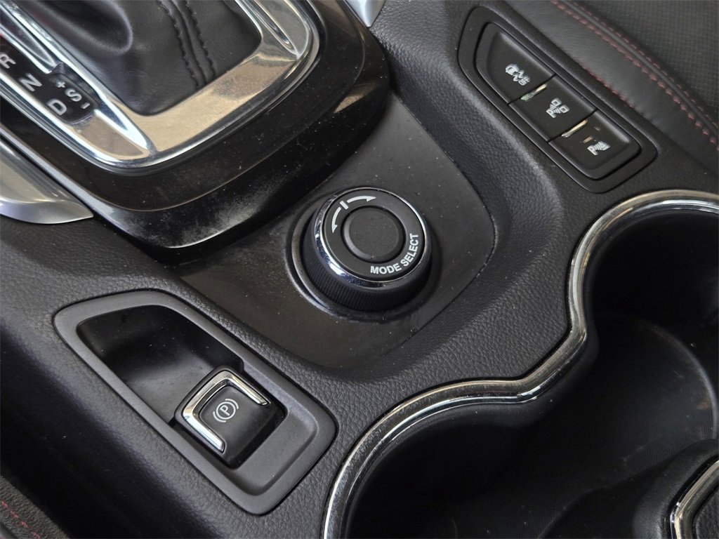 Used 2017 Chevrolet SS image 25