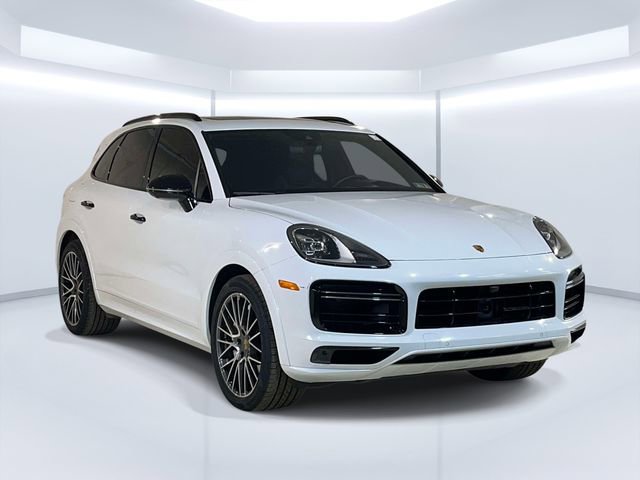 Certified 2023 Porsche Cayenne Turbo AWD/4WD image 3