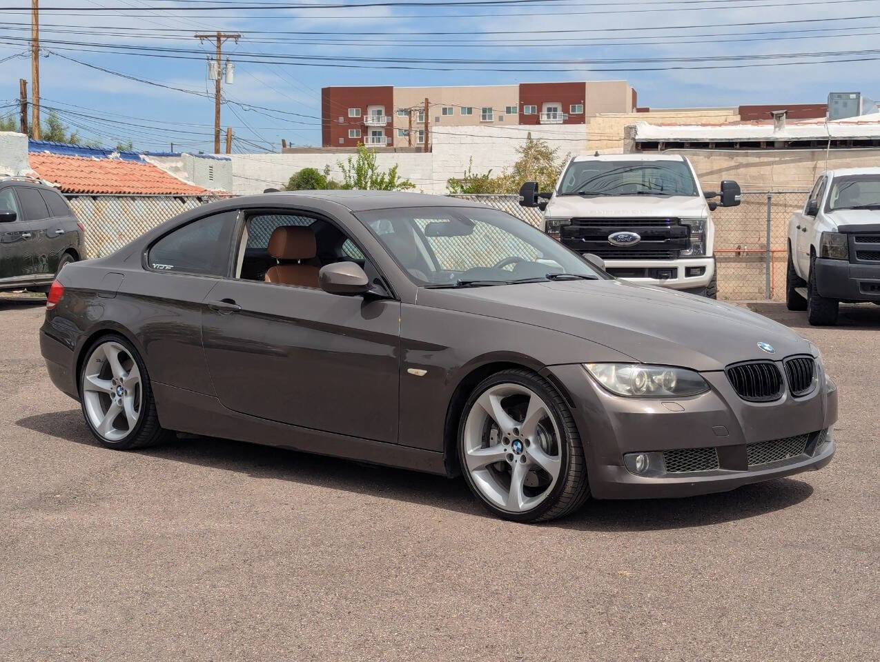 Used 2010 BMW 335i Coupe image 1