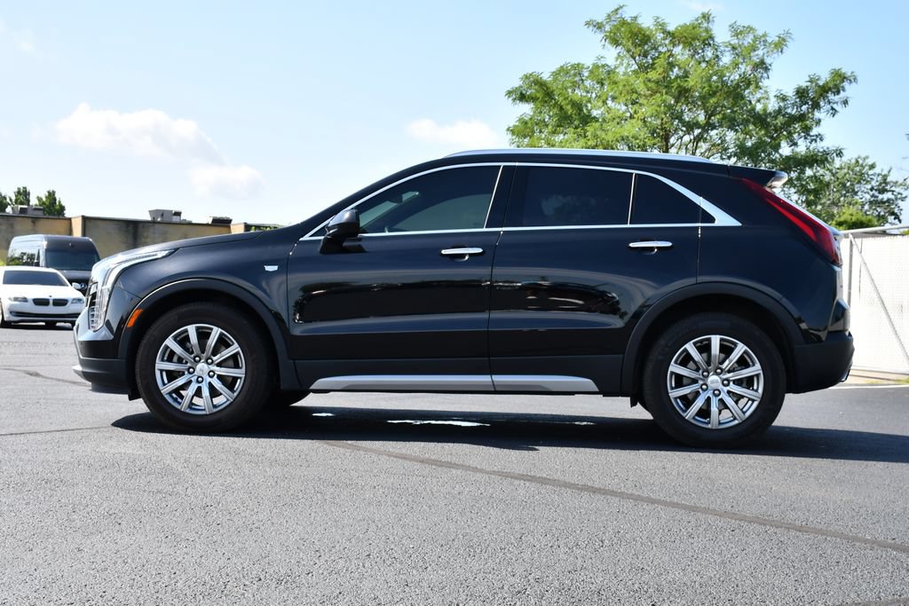 Used 2019 Cadillac XT4 Premium Luxury w/ Cold Weather Package AWD/4WD image 4
