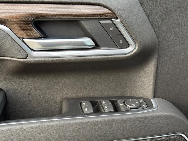 New 2026 Chevrolet Silverado 1500 RST w/ Redline Edition AWD/4WD image 18