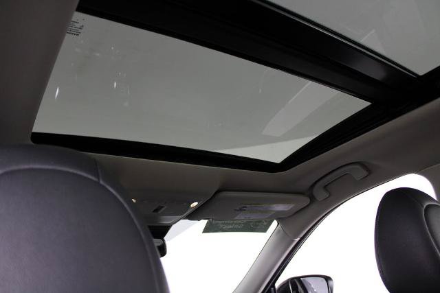 Certified 2020 Nissan Rogue SL w/ Premium Package FWD image 24