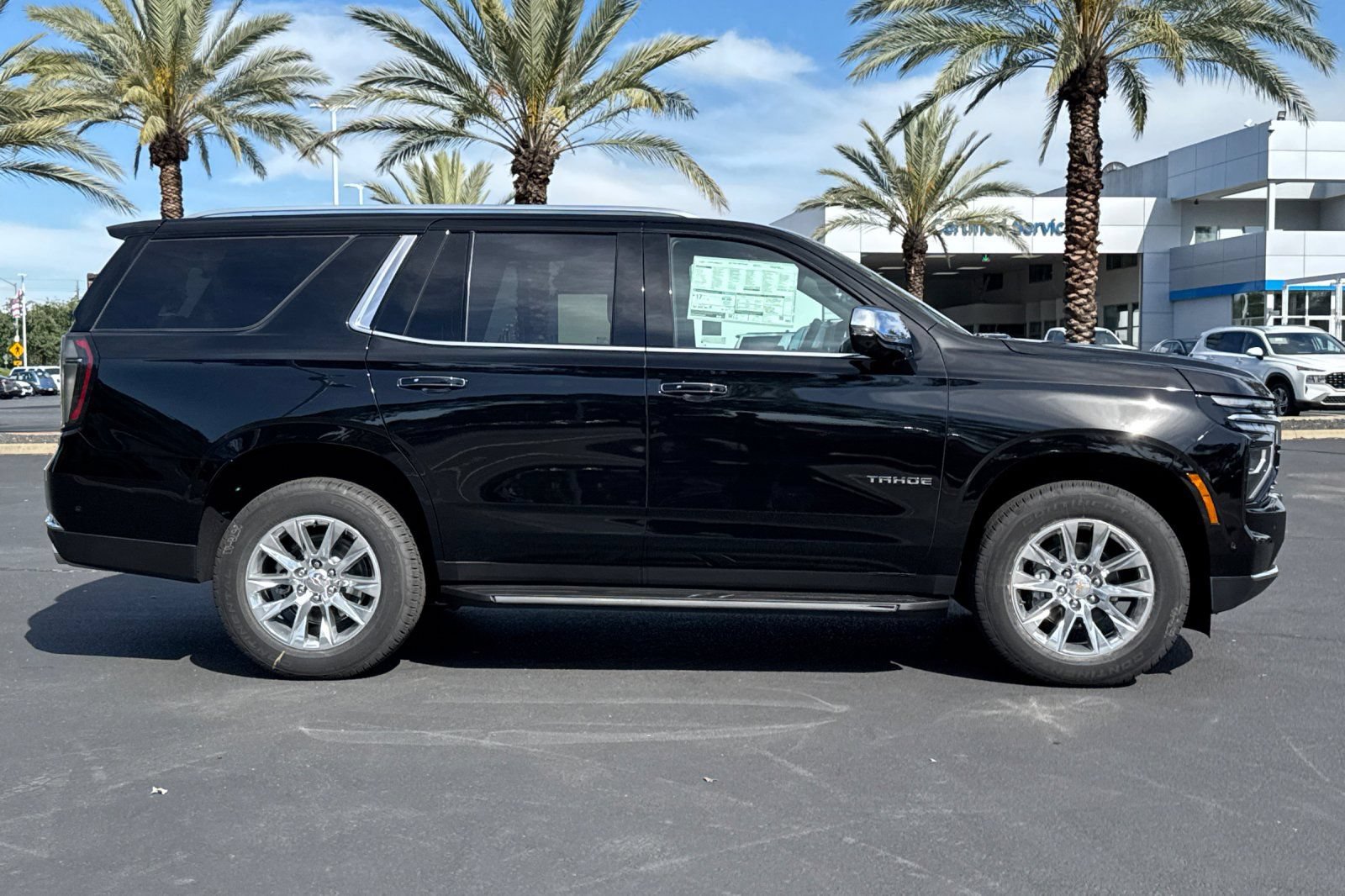 New 2026 Chevrolet Tahoe Premier w/ Sun And Tow Package AWD/4WD image 2