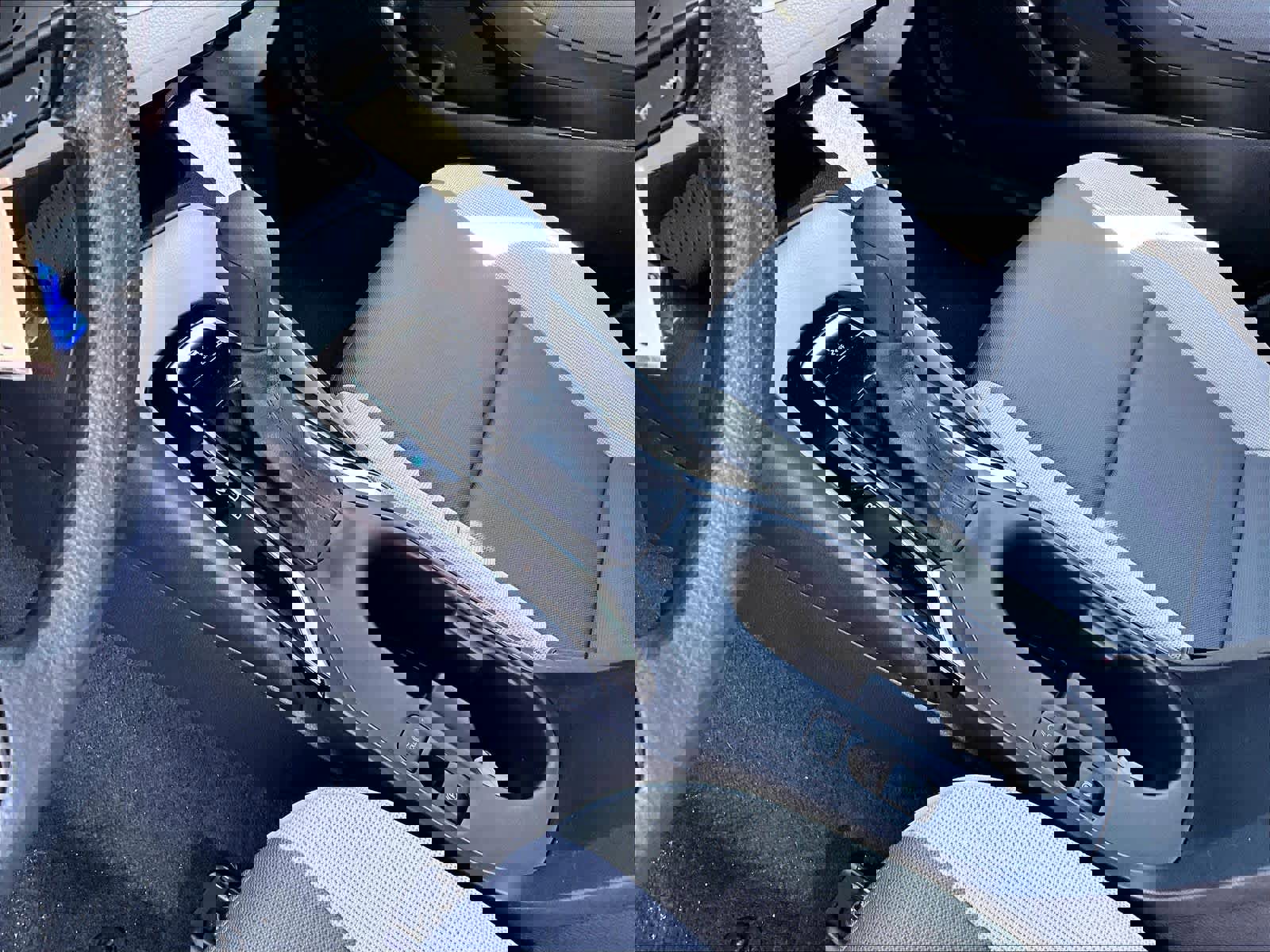 Used 2023 Toyota Corolla LE image 20