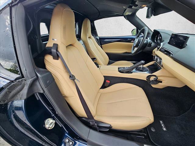 Used 2025 MAZDA MX-5 Miata RF Grand Touring image 24