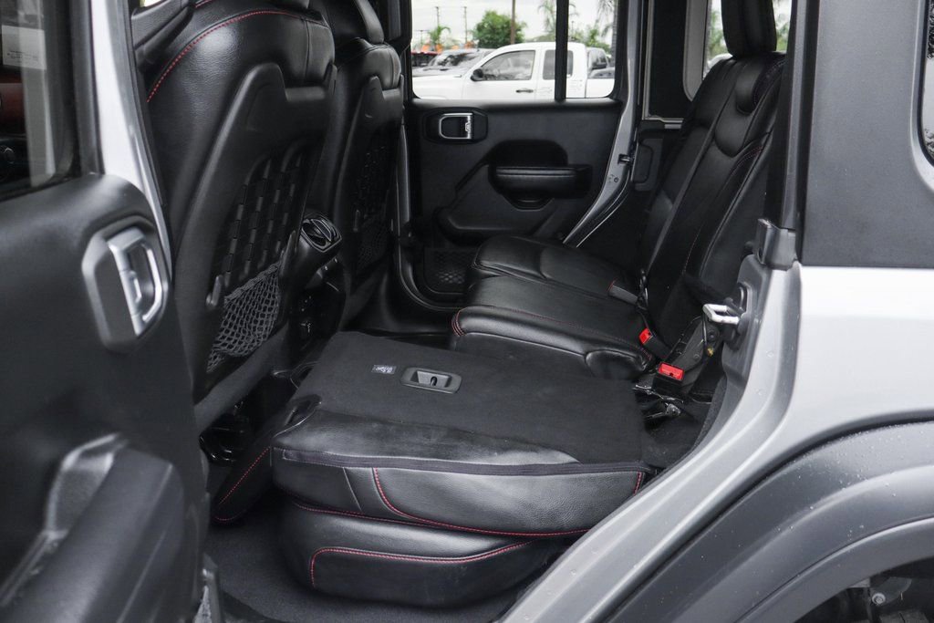 Used 2018 Jeep Wrangler Unlimited Rubicon image 43