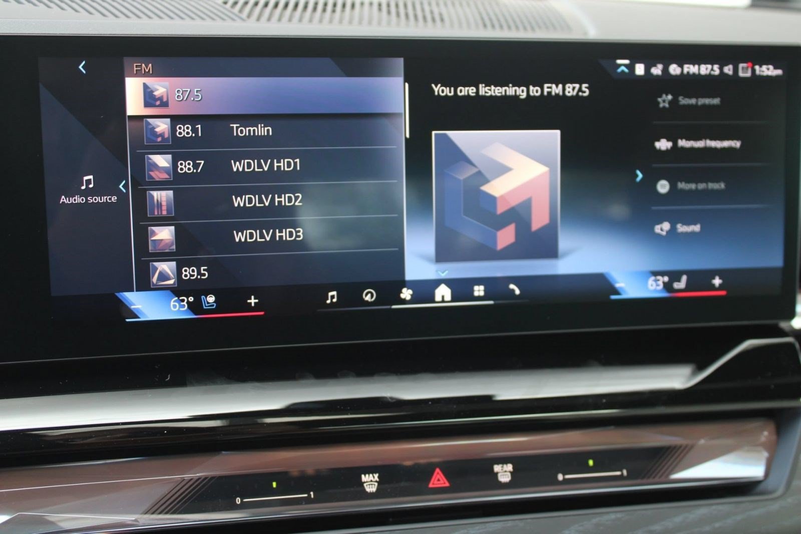 Used 2026 BMW 530i w/ M Sport Package RWD image 21