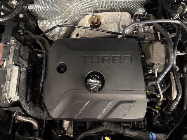 Used 2023 Buick Encore GX Select w/ Sport Touring Package image 31