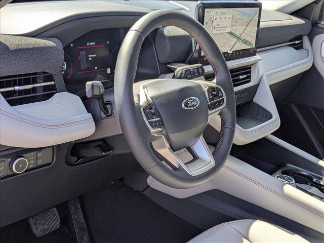 New 2026 Ford Explorer Active w/ Active Comfort Package image 3