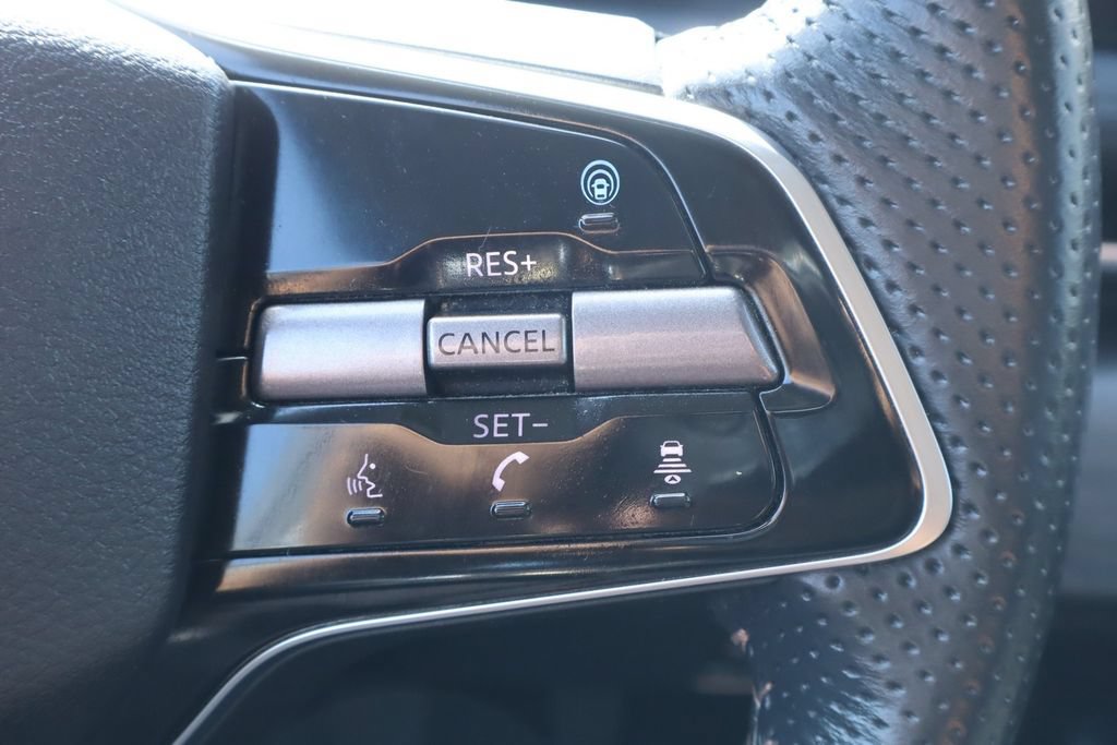 Used 2023 Nissan Ariya FWD image 24